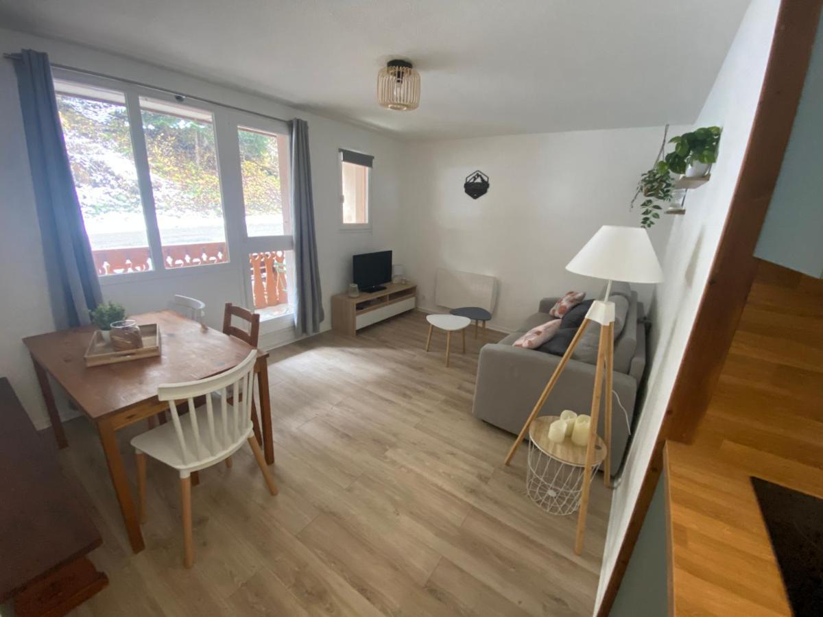 Appartement Au Pied Des Pistes Et Commerces - 5 Personnes モダーヌ エクステリア 写真