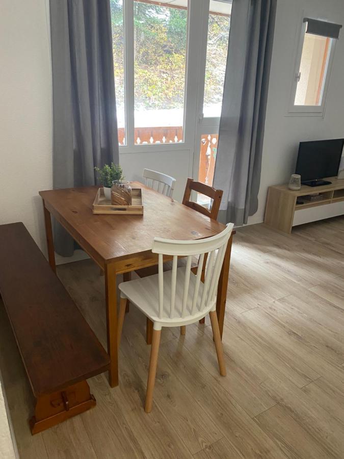 Appartement Au Pied Des Pistes Et Commerces - 5 Personnes モダーヌ エクステリア 写真